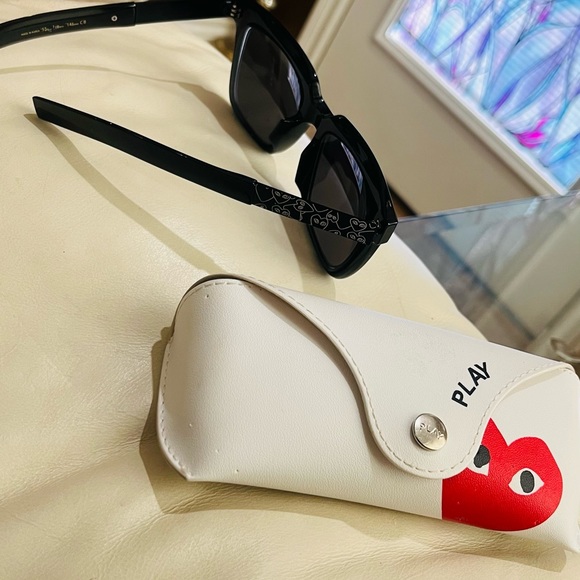 Comme des garçons ( play) prescription glasses. Perfect condition. - Picture 5 of 8